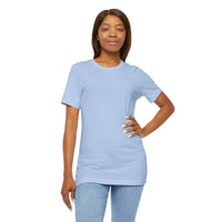 Person wearing a T-Shirt Bella+Canvas 3001 Unisex Jersey Short Sleeve Tee withno designe on the front. Made from lightweight 100% Airlume combed and ring-spun cotton in Baby Blue, ideal for active and leisure wear.