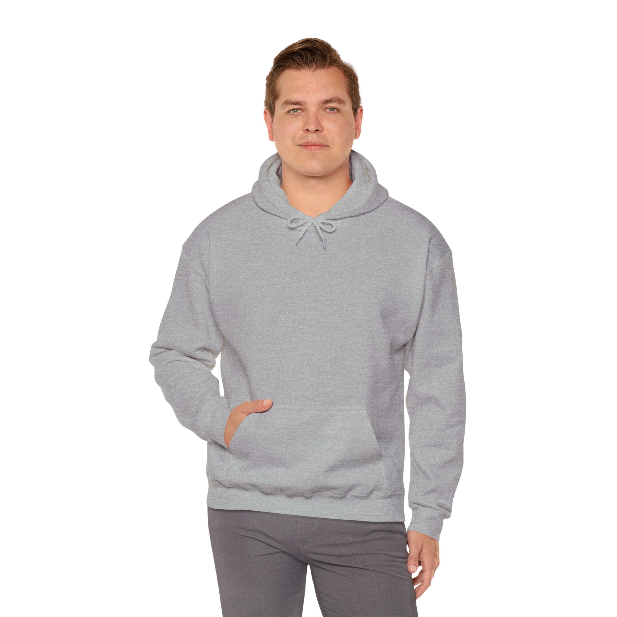 Person wearing a Heavy Blend Hoodie Gildan 18500 Unisex Jersey blank front. Made from 50% Cotton 50% Polyester in Sport Grey. Pouch pocket and the tear-away label make for a highly comfortable, scratch-free wearing.